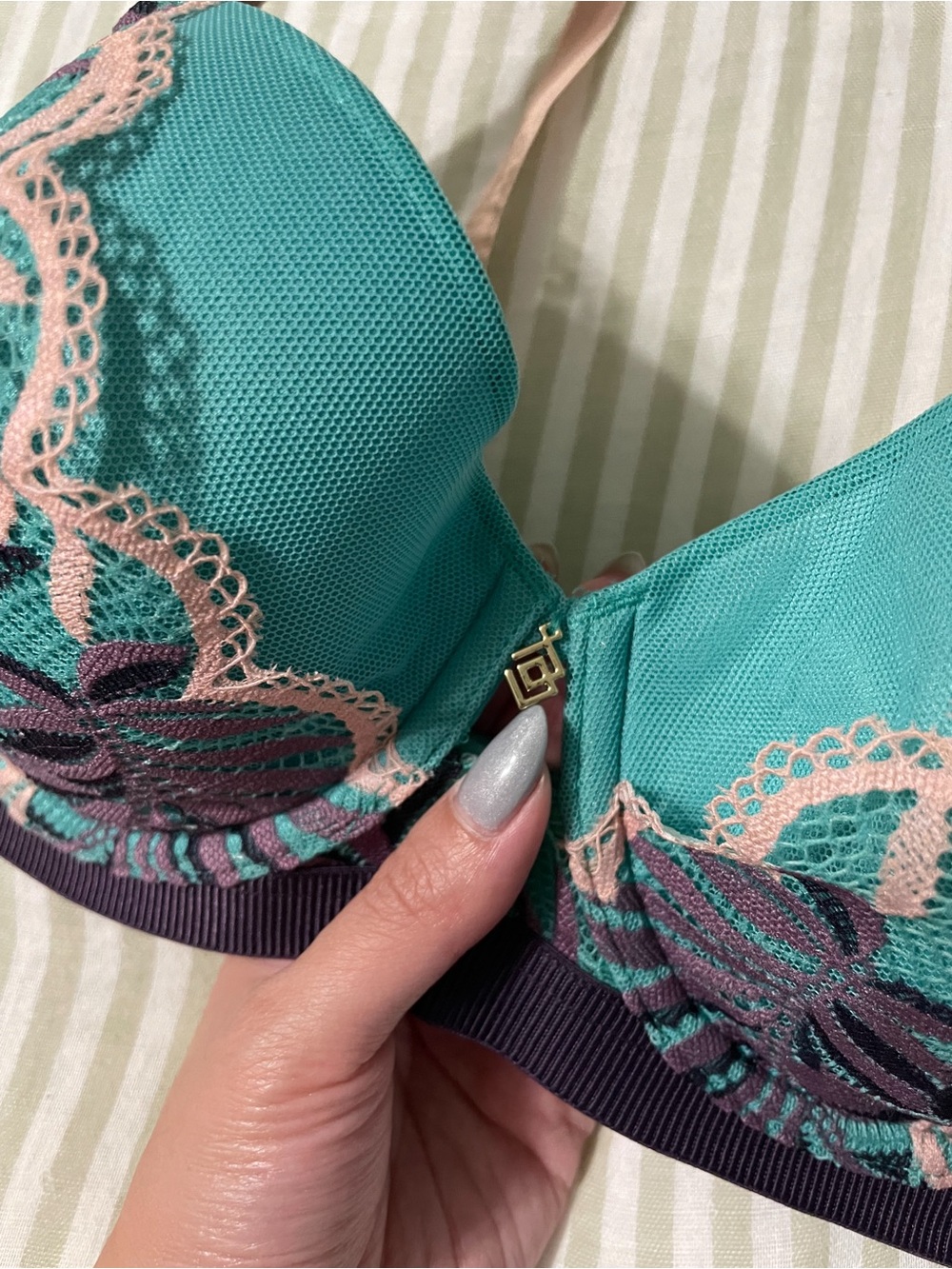 New ThirdLove Palm Lace Demi Bra Size 36B Lace Overlay Memory Foam Cups Padded - Picture 5 of 8